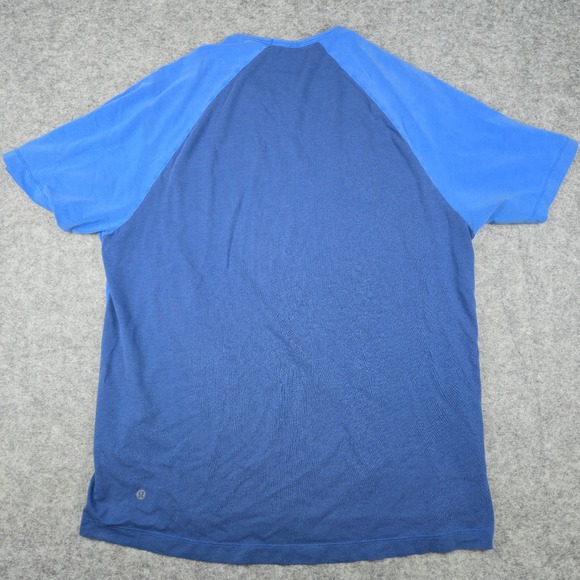 Lululemon Shirt Men's Large Blue Short Sleeve Athletic Performance Running Top - Picture 2 of 8